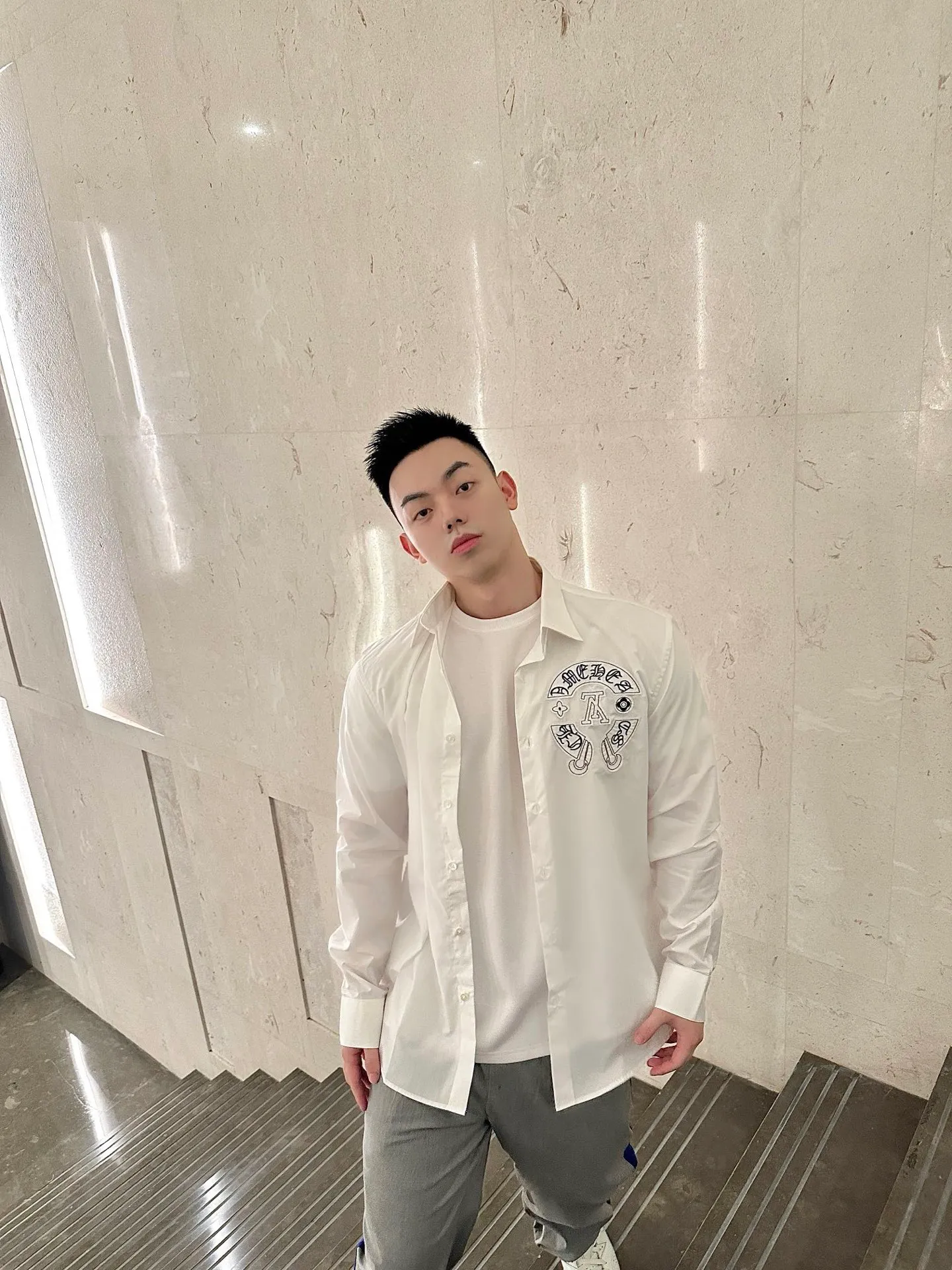 Louis Vuitton/Louis Vuitton Crow Heart joint patch embroidered shirt